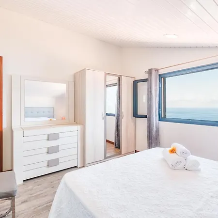 North Coast View House Dom wakacyjny *