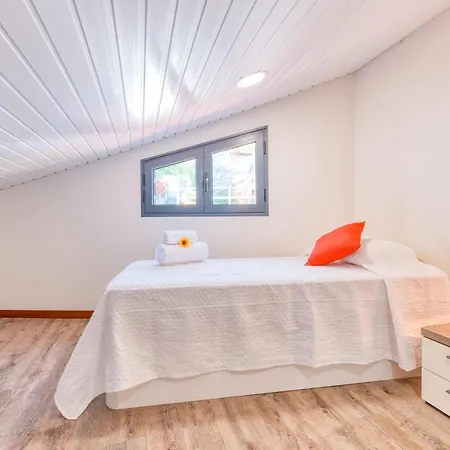 Vakantiehuis North Coast View House *