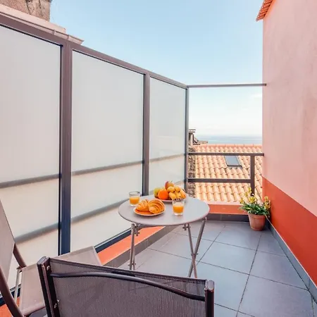 North Coast View House *