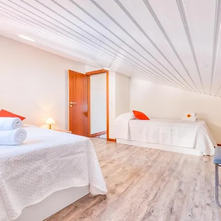 North Coast View House *